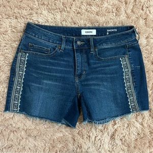 Sonoma shorts, Size 8, with lace design of the sides